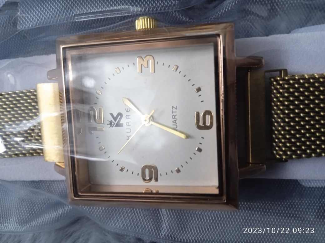 Nowe damskie eleganckie zegarki na magnetycznej bransolecie