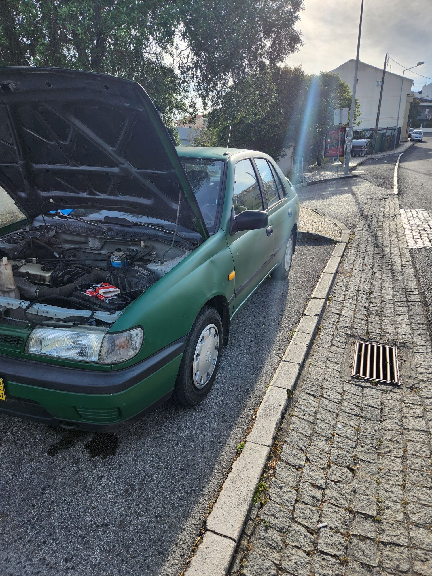 Nissan sunny 2.0 Diesel