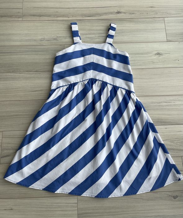 Платье Zara . На 12 -14 лет