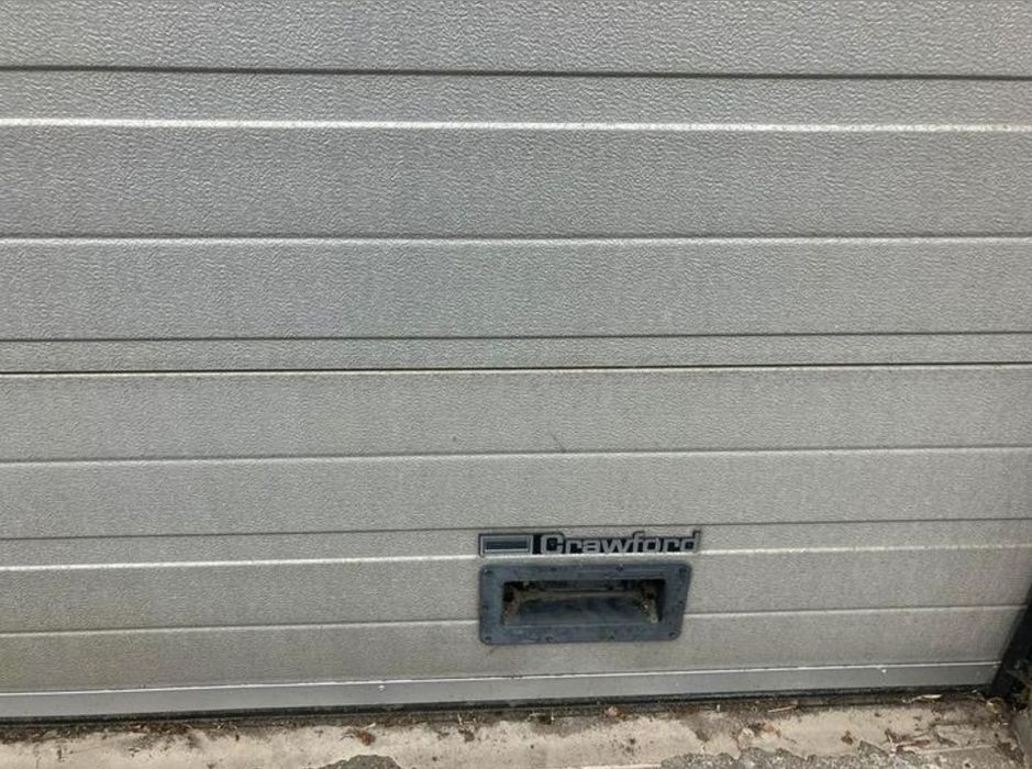 Brama garażowa 3x3 elektryczna panelowa segmentowa rolowana przemysłow