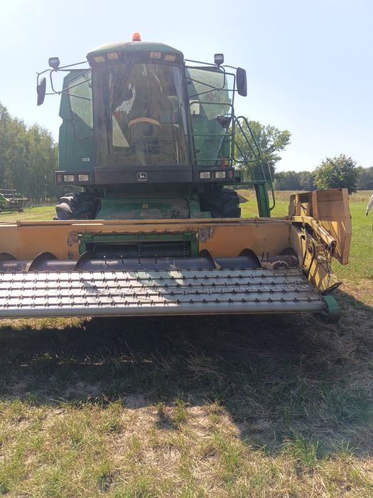 Podbieracz pokosu pkachtowy