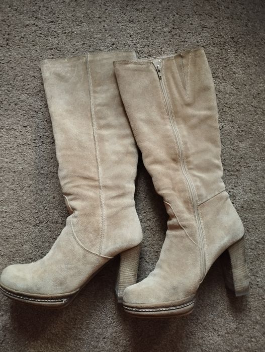 Чоботи жіночі зимові