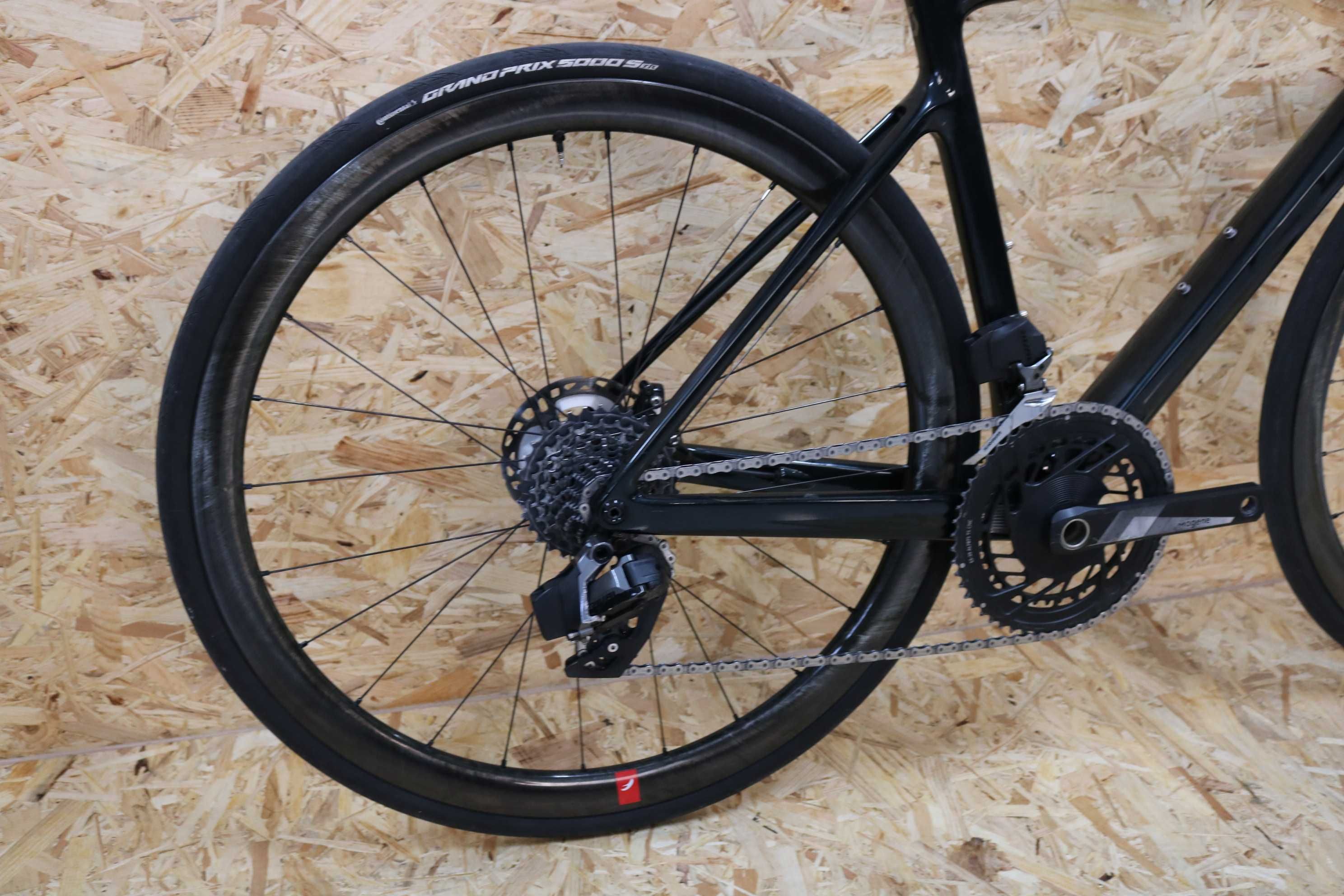 Bicicleta carbono Scott Addict RC - Sram Rival AXS - Rodas Carbono