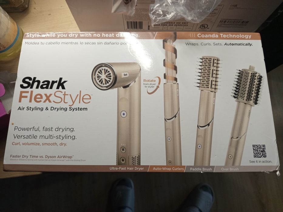 Sprzedam suszarka do włosów Shark Feliks Stylę