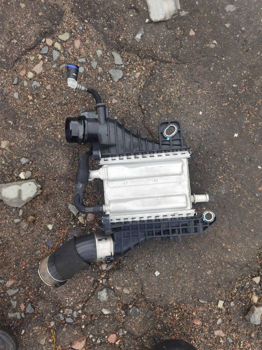 Інтеркулер.радіатор інтеркулераКульок Кулер канго Kangoo. Adblu citan