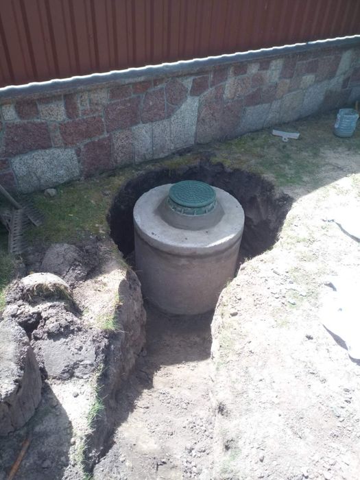 Монтаж насосного обладнання, Кессон, Приямок,Свердловина,Водопровід