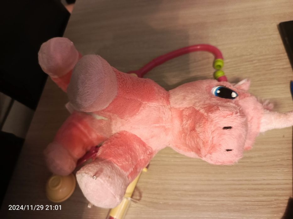 Pluszak zabawka jednorożec interaktywny weterynarz lekarz u lekarza