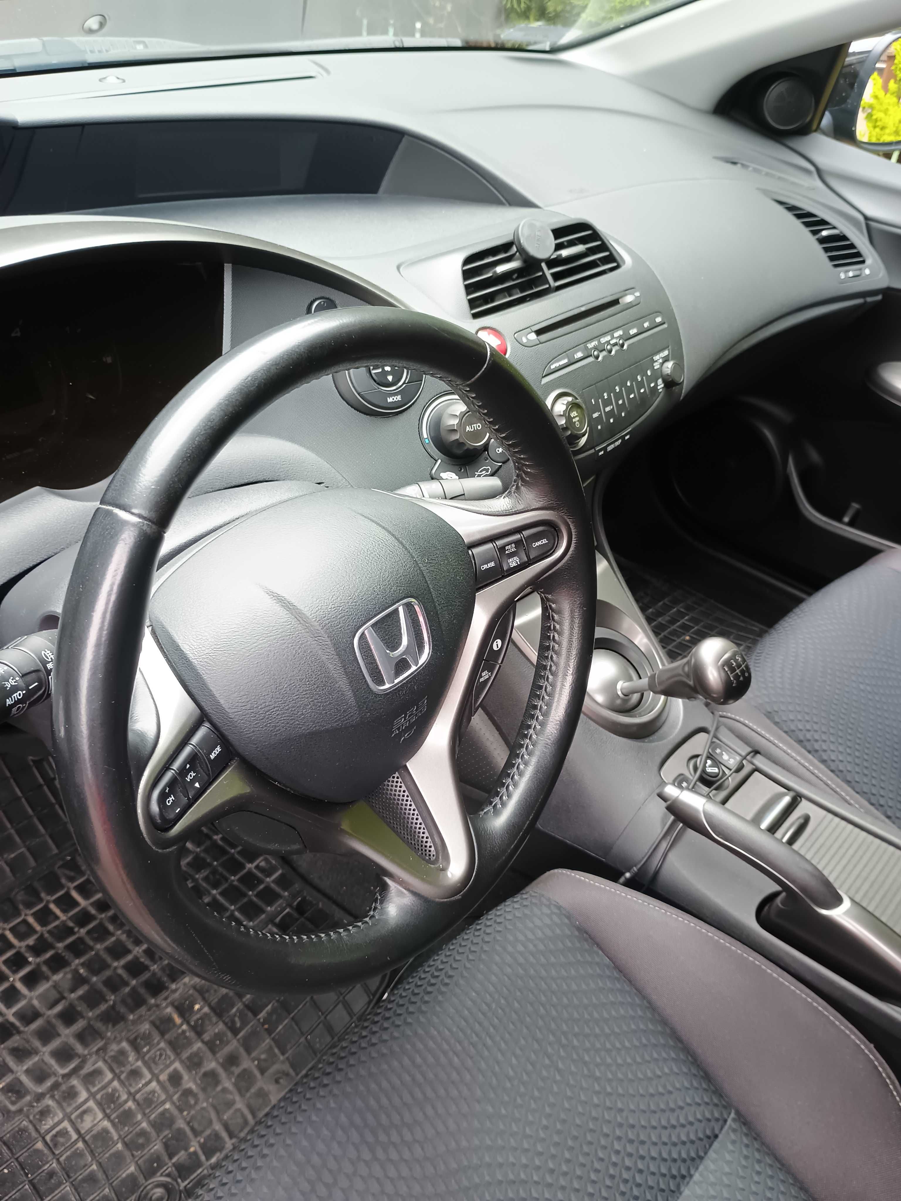 Honda Civic 2.2 i-cdti