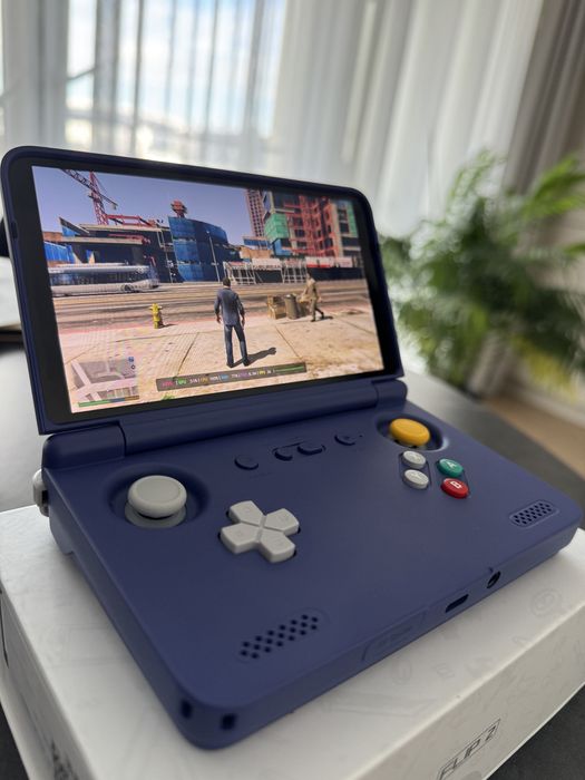 Konsola Retroid Pocket Flip 2 GTA5 Snapdragon 865 OLED 128Gb