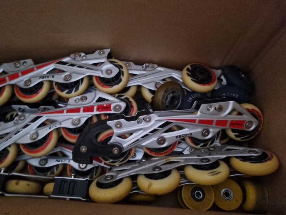 Vendo rodinhas para patins em linhas