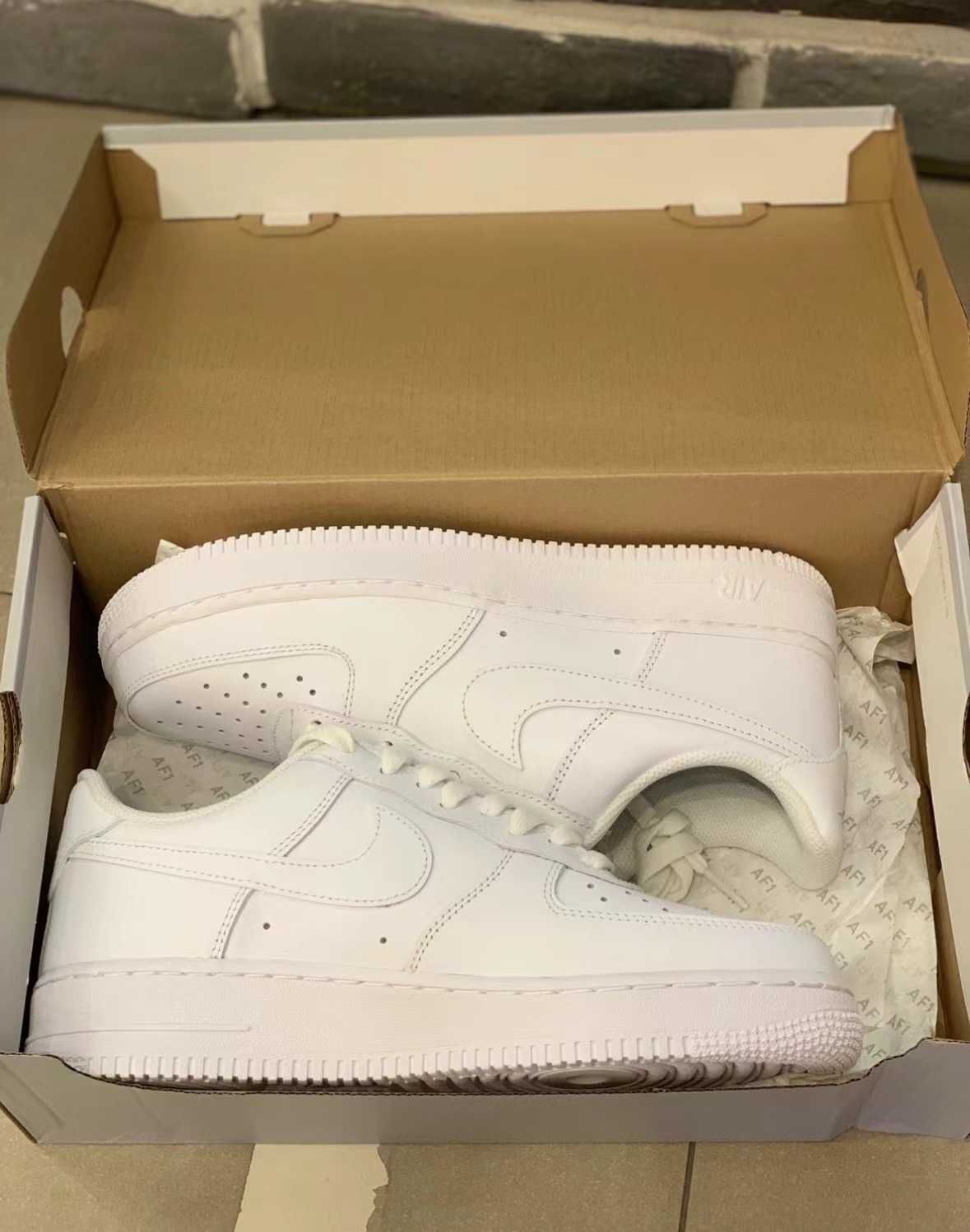 Nike Air Force 1 Low '07 White 44.5