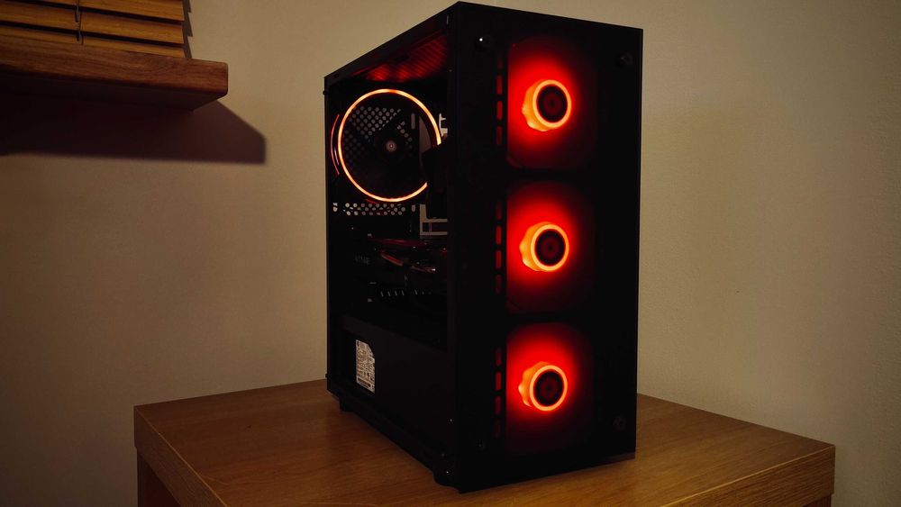 RX5700 8GB | i7 8700 | Z370 | 16GB RAM | SSD 512gb - komputer do gier