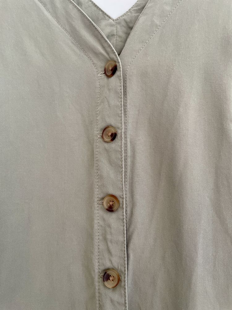 F&F / sukienka safari khaki basic bez rękawów nude / 36 S