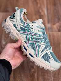 Продам кросовки Asics