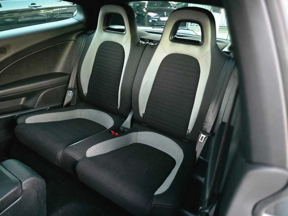 VOLKSWAGEN SCIROCCO R-LINE 2.0TDI 140CV