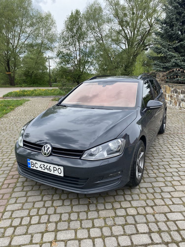 Продам Volkswagen GOLF 7