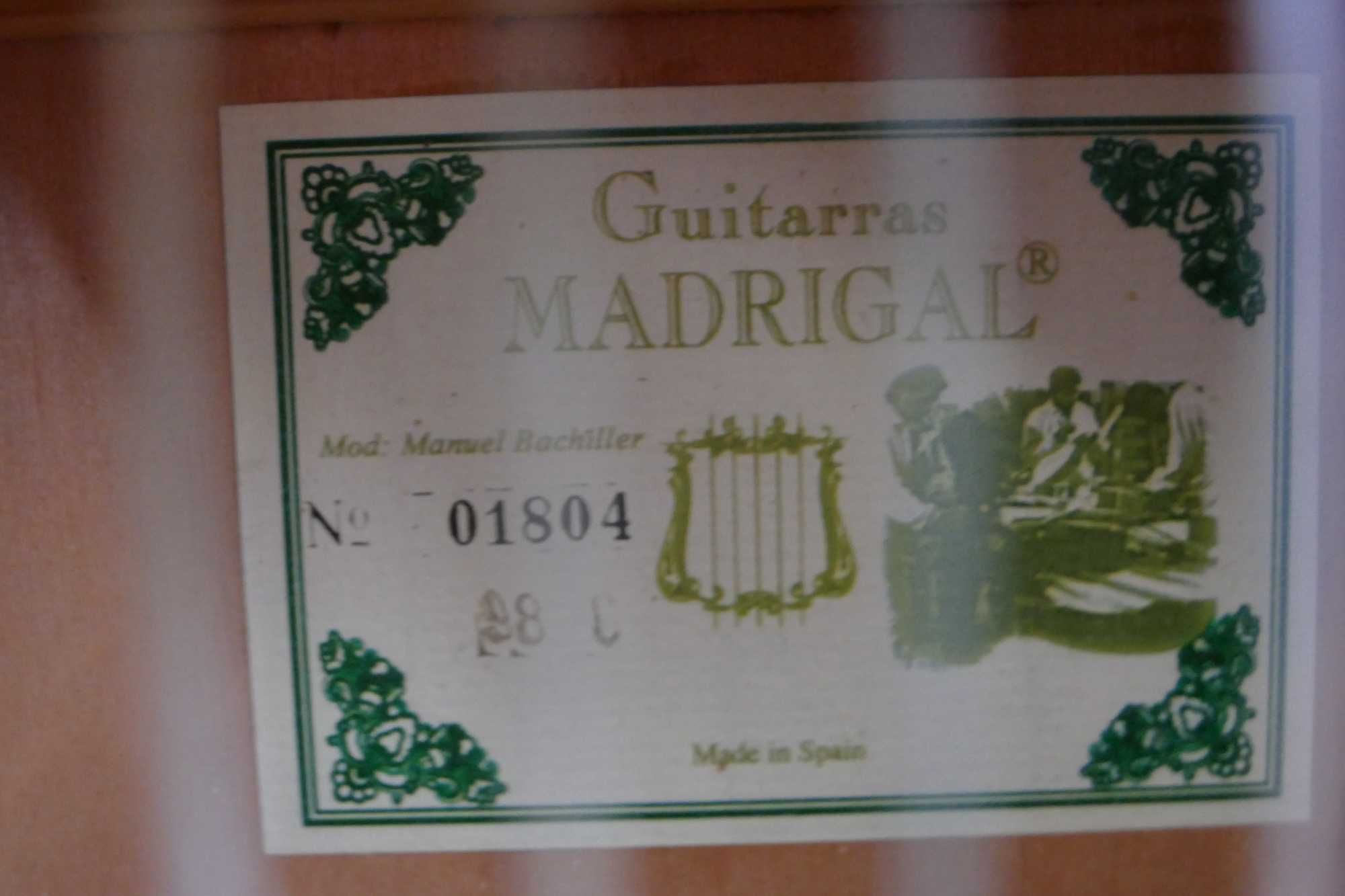 Hiszpańska gitara klasyczna 4/4 z pokrowcem Madrigal Manuel Bachiller