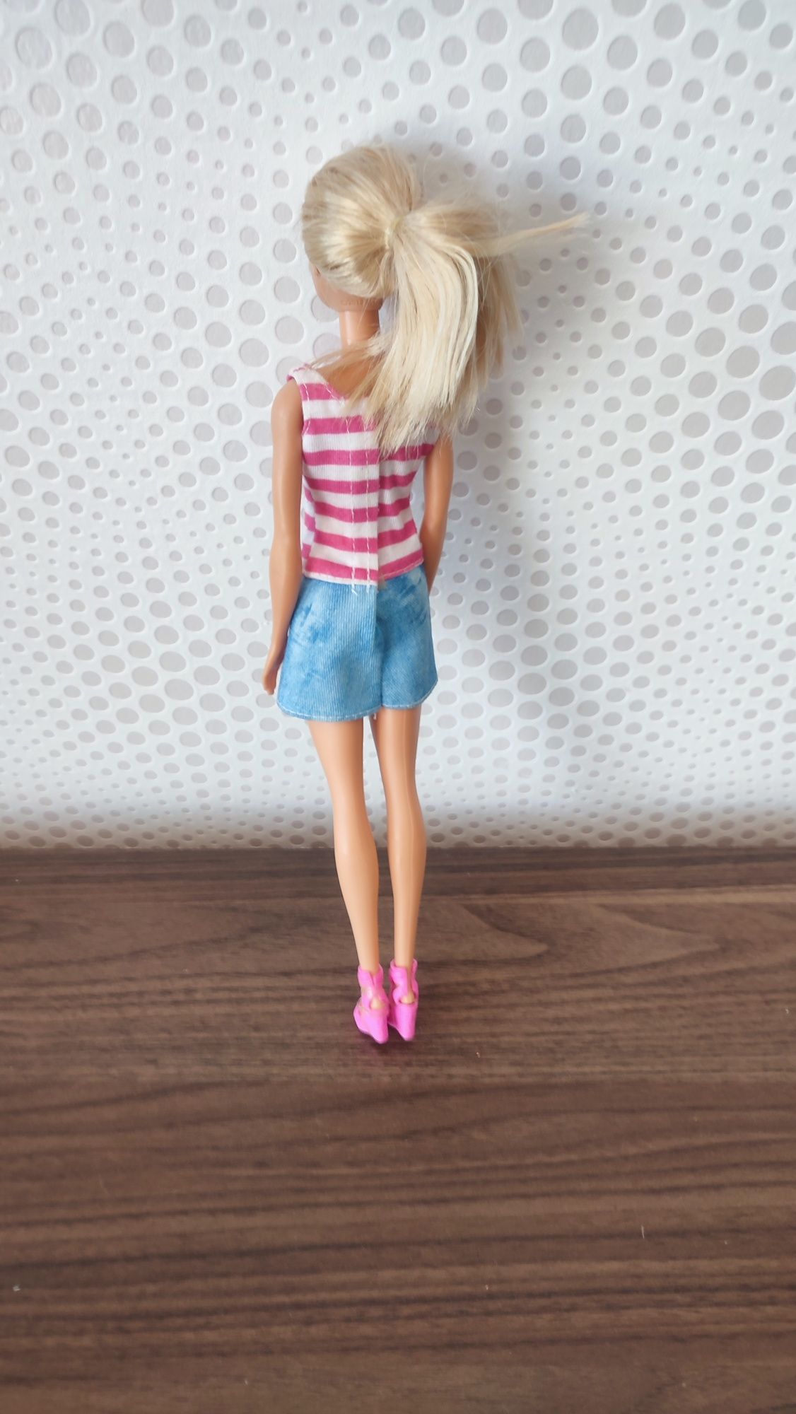 Oryginalna lalka Barbie