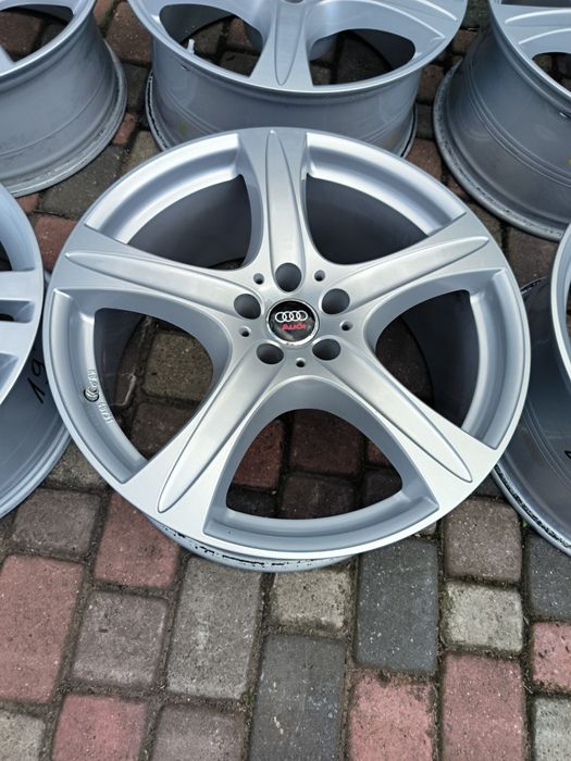 Felgi aluminiowe 20 Audi Q5 Q7 Q8 RS4 RS5 RS6 E-Tron - 5x112