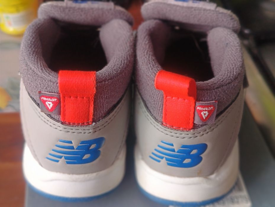New Balance buty jesień/zima rozm 25