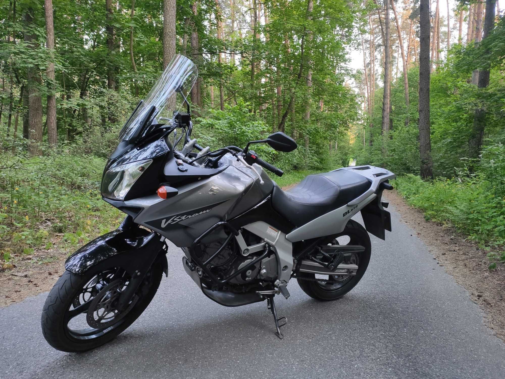 Мотцикл Suzuki V-Strom 650 DL 650 2004 г.в.