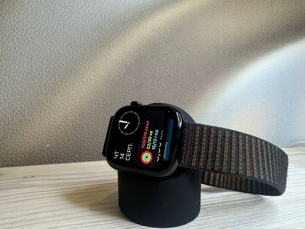 Підставка силіконова для Apple Watch Magnetic Charger док-станция