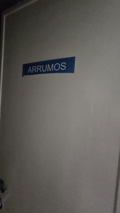 Arrenda se Armazém / loja