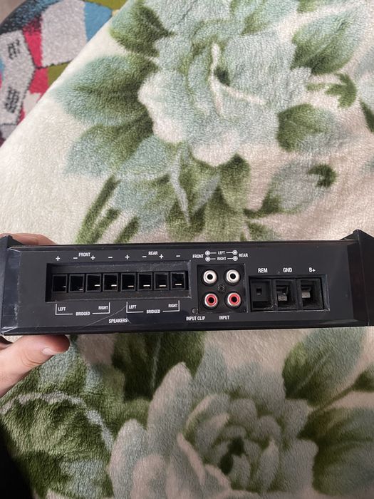 Підсилювач Punch P400X4