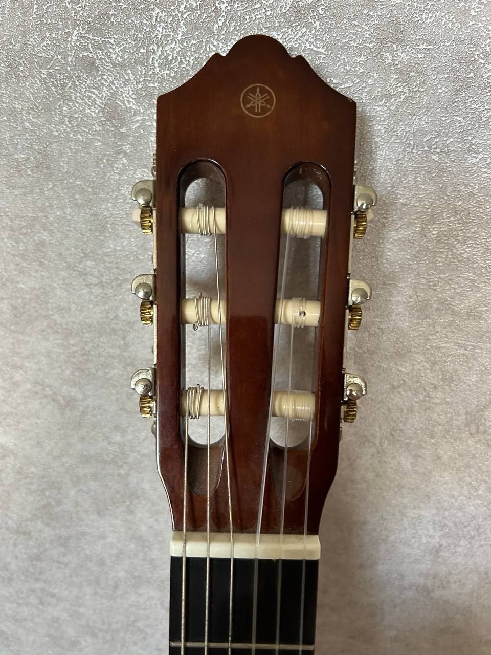 Гітара Yamaha C-40 ямаха с-40