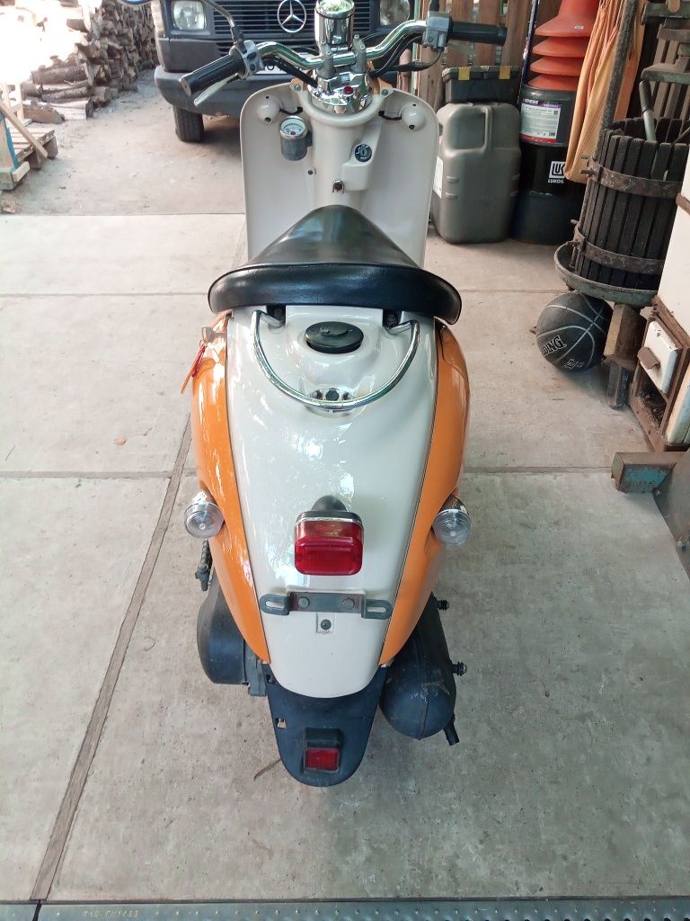 Yamaha Vino скутер 2t