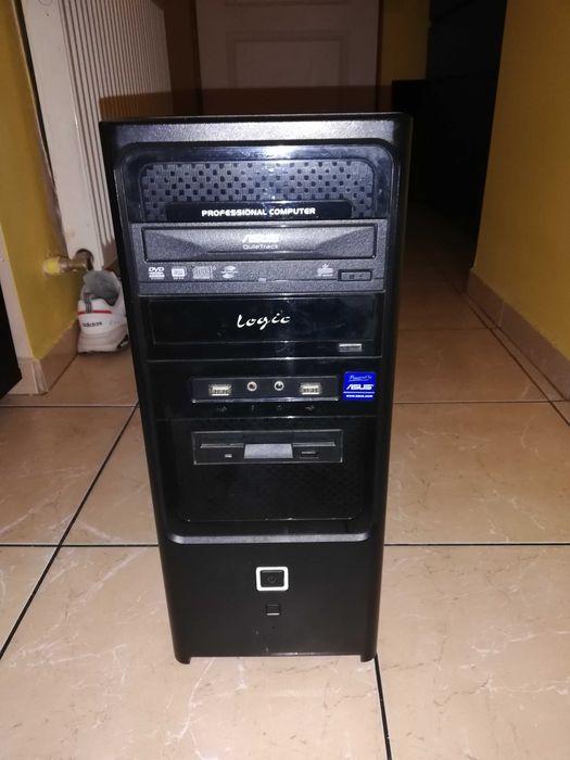 Komputer Pentium E5400 2.70GHz 4gb 60gb SSD grafika 250mb nagrywarka