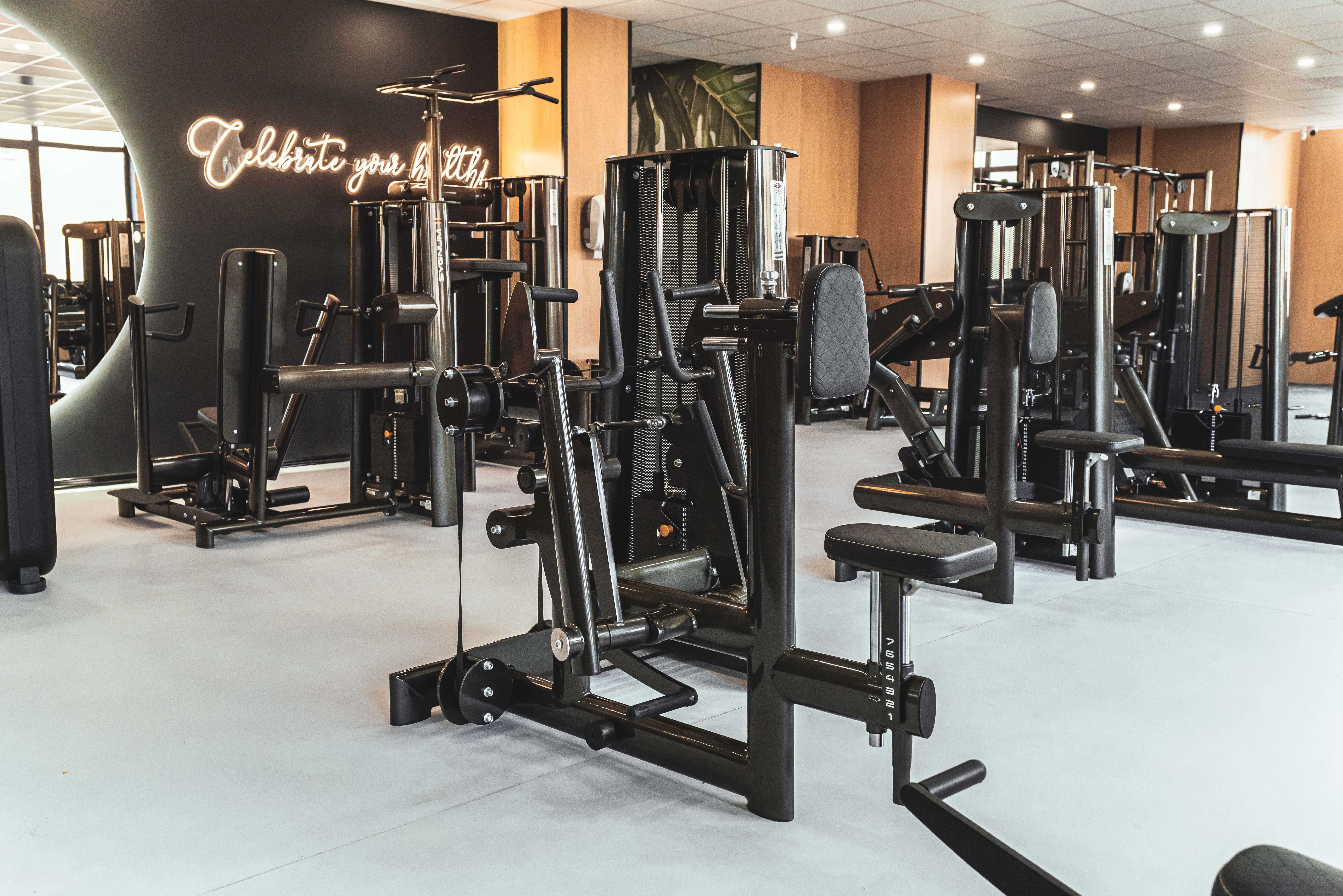 Zregenerowany pakiet maszyn ze stosem Gym80 Sygnum