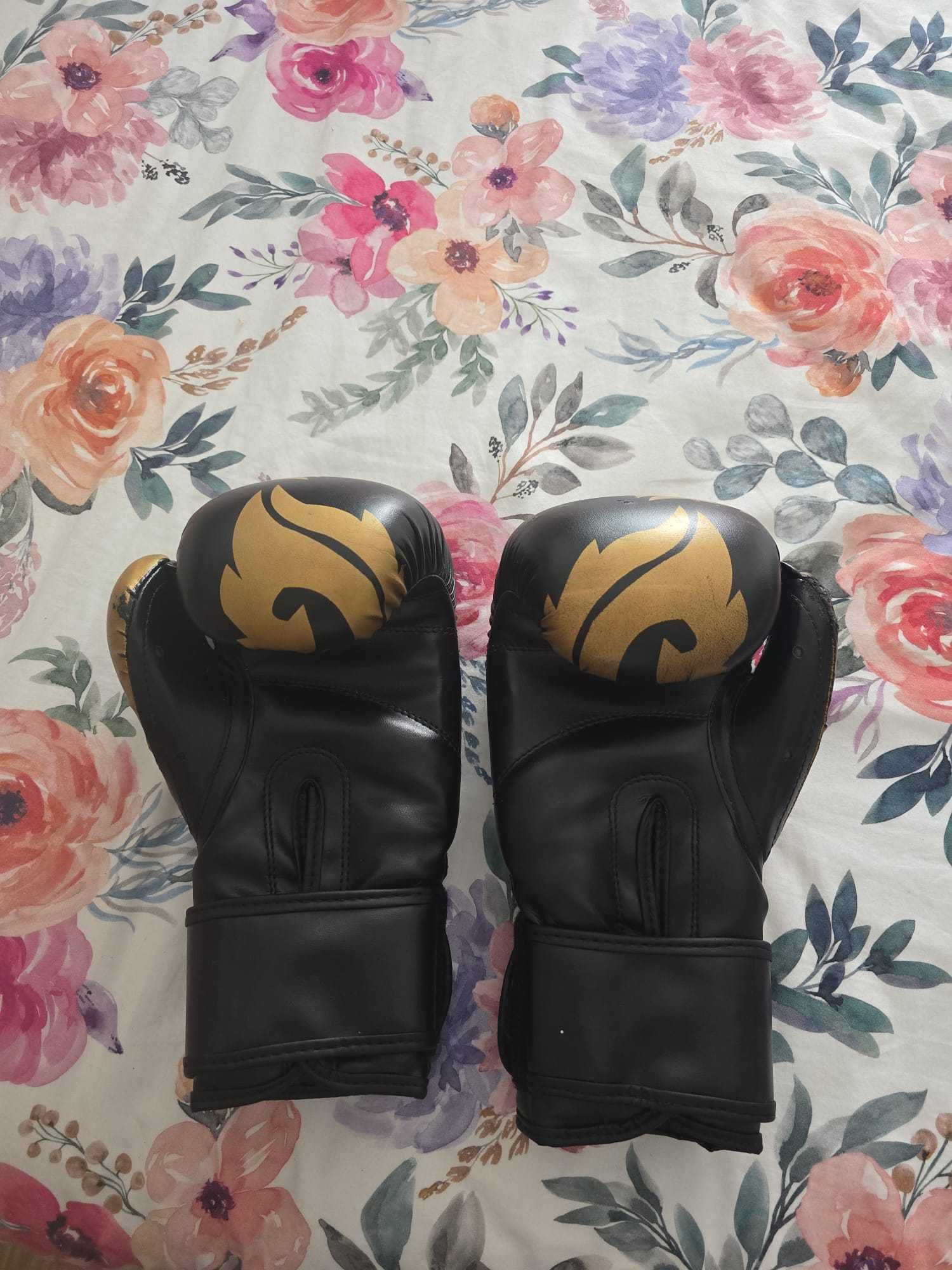 Proteção de Pernas e Luvas Kick Boxing - 10OZ