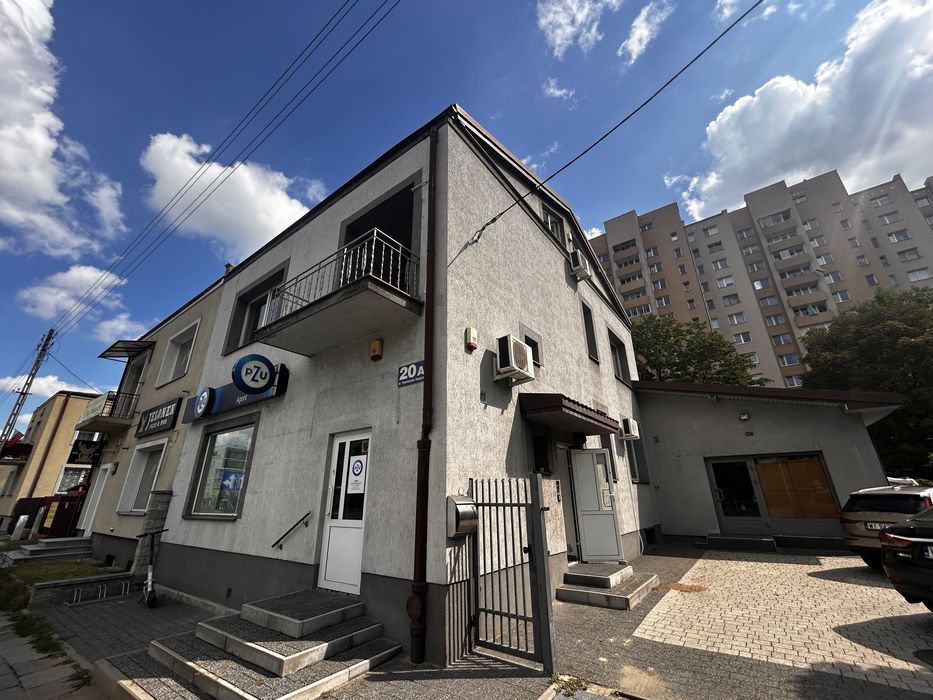 Lokal biurowo-usługowy do wynajęcia.