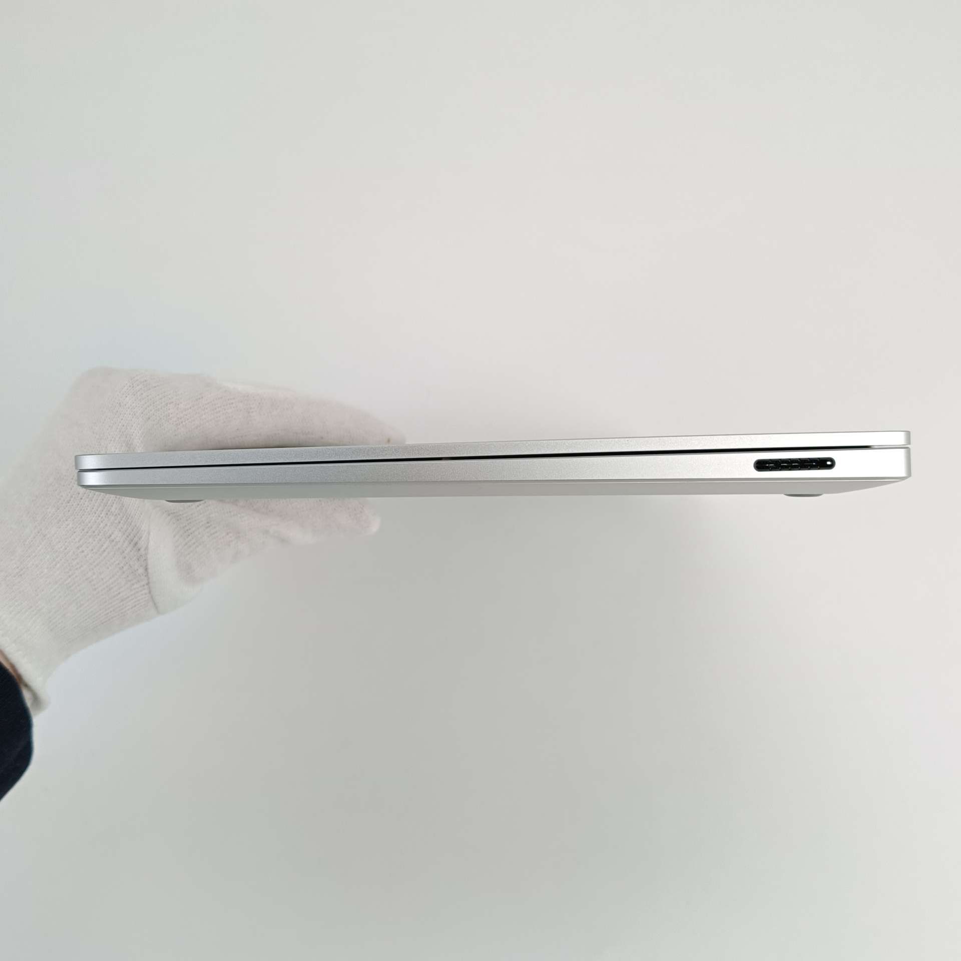 Microsoft Surface Laptop 13,8″, Snapdragon® X Plus, 16 GB RAM, 256 GB
