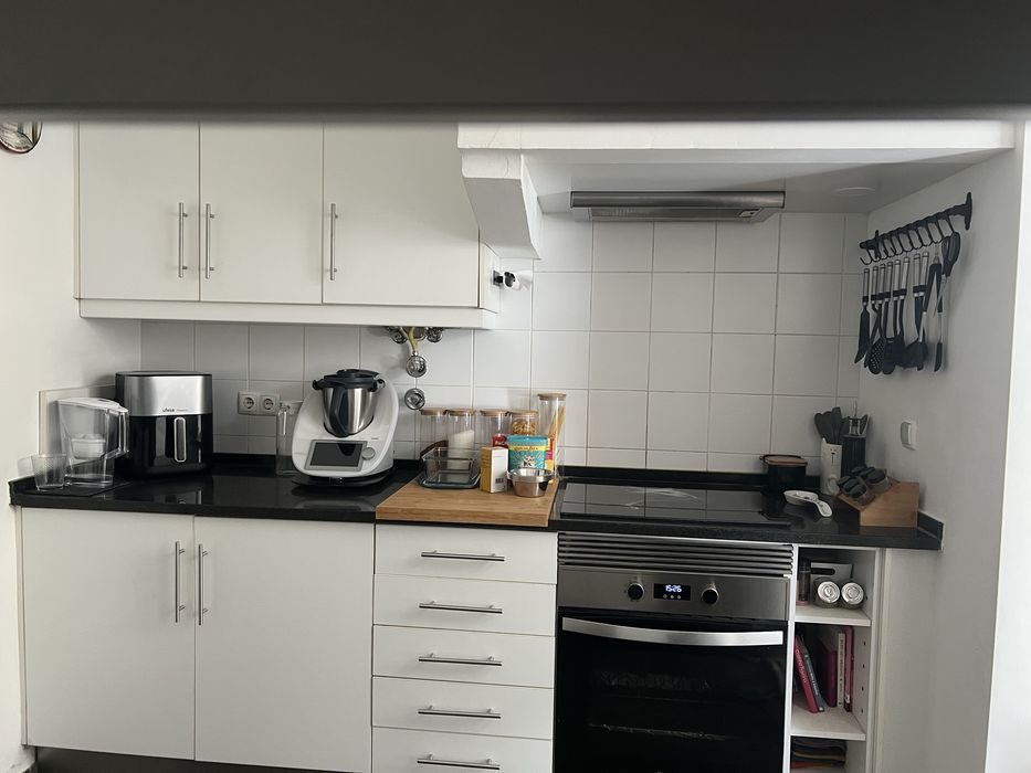 COZINHA Bom Estado Com Electrodomésticos SAMSUNG