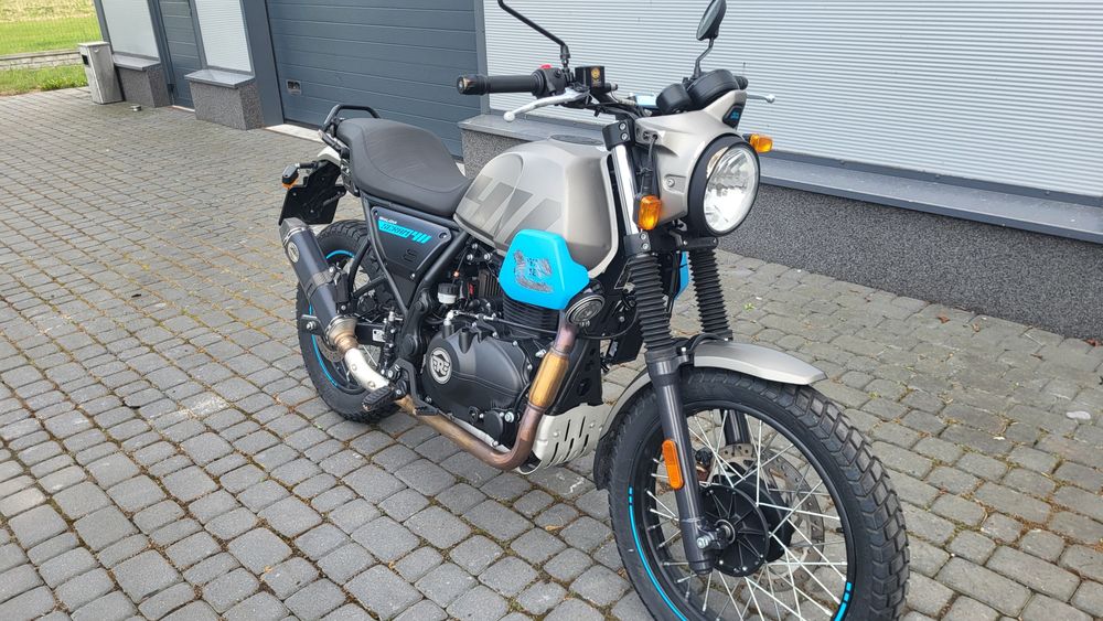 Royal Enfield Himalayan 411 Scram