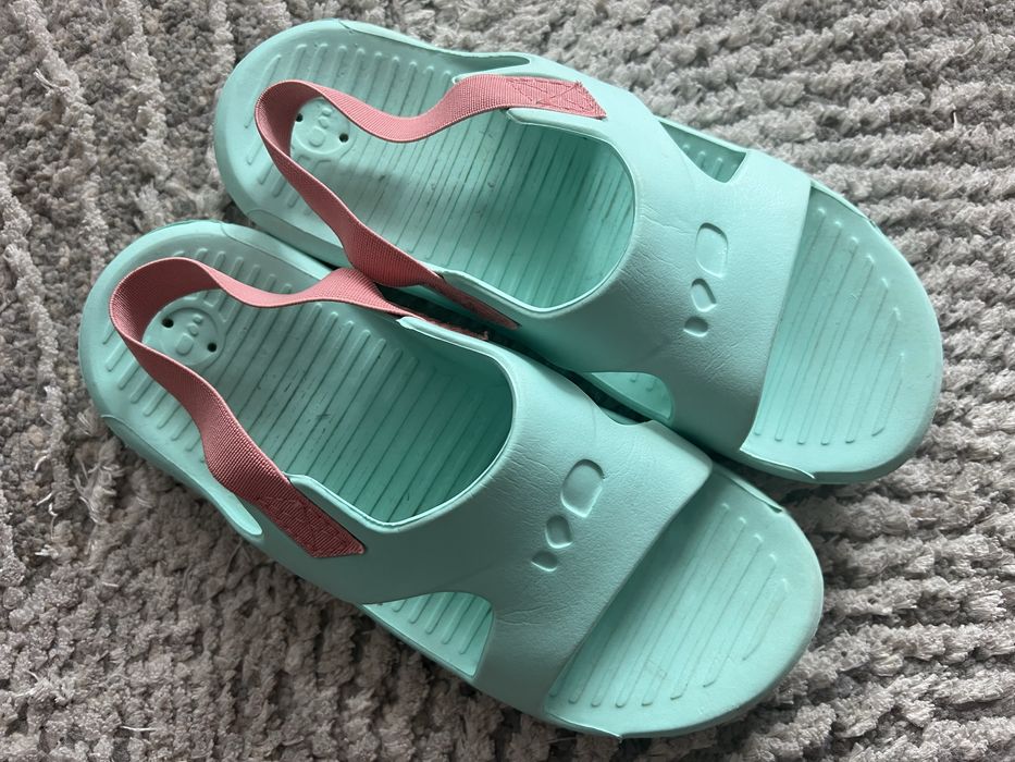 Nabaji klapki na basen 31-32