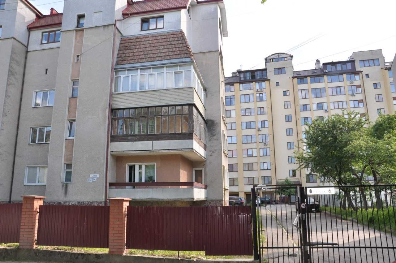 Продається дворівнева квартира  по вул. Крука(Шевченка)