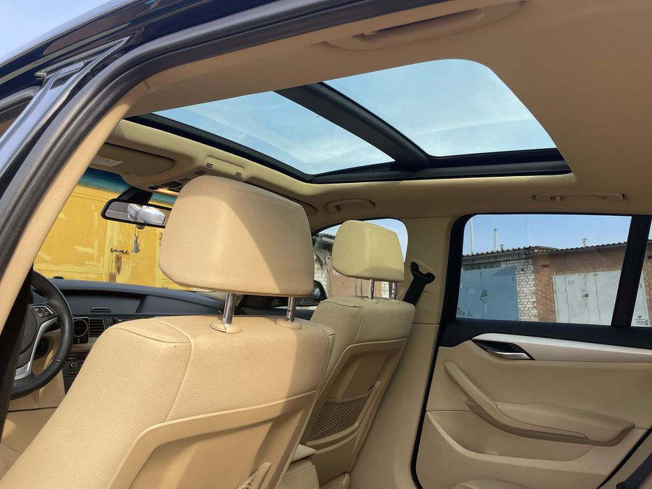 Продам авто BMW x1, 245 к.с., бензин