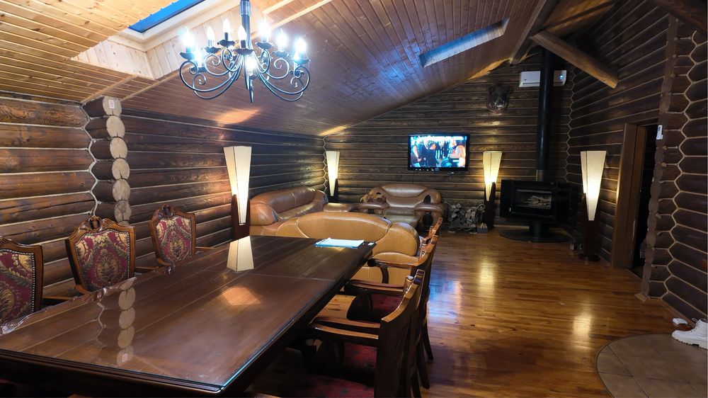 Продам дом со сруба в лесу, западная Украина. VIP резиденция.