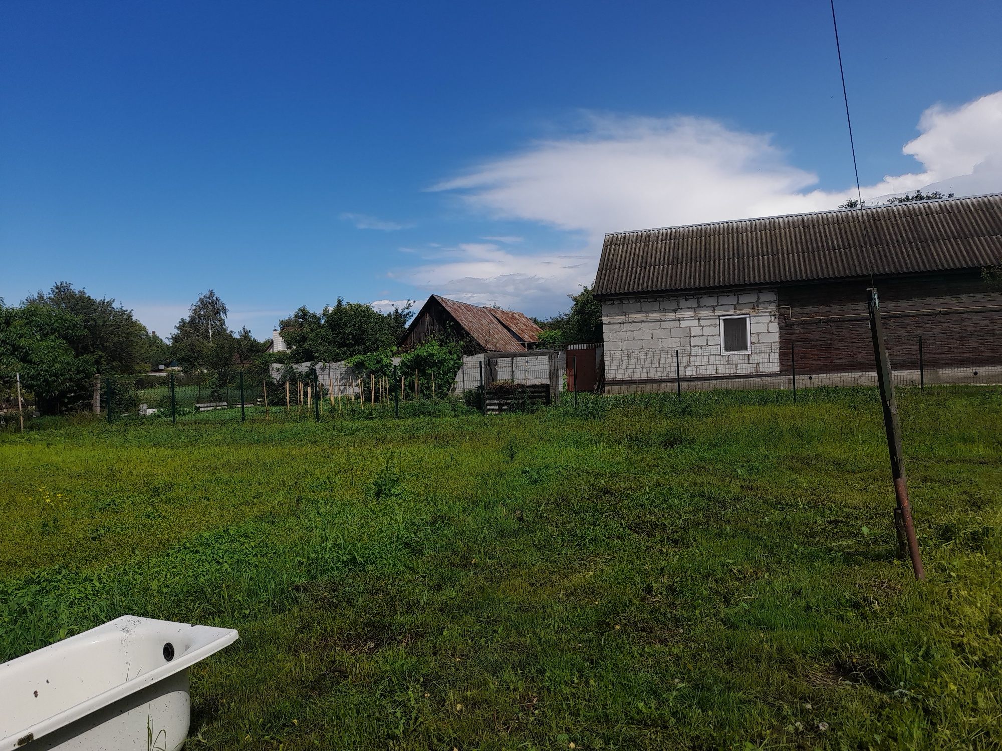 Продаж власного будинку
