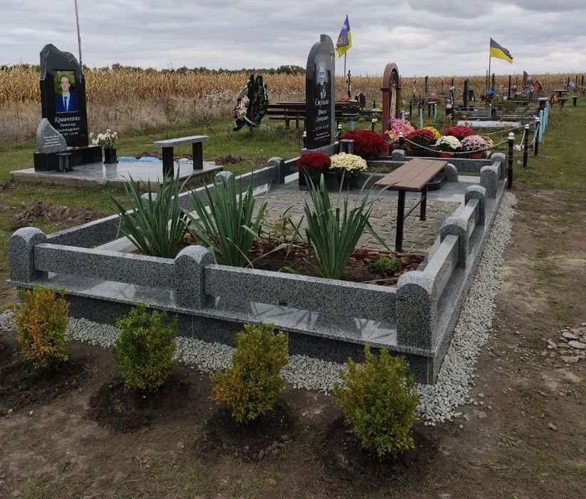 Гранітні вироби оптом