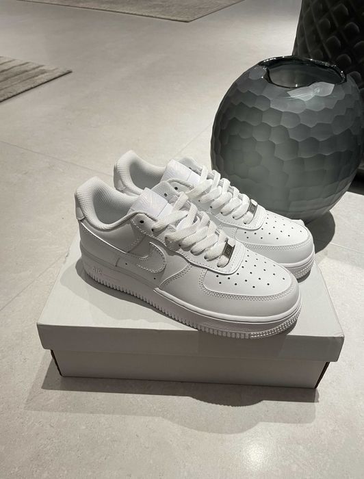 Buty Trampki Nike Air Force 1 Low White R.43