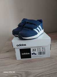 Buty chłopięce ADIDAS r.22