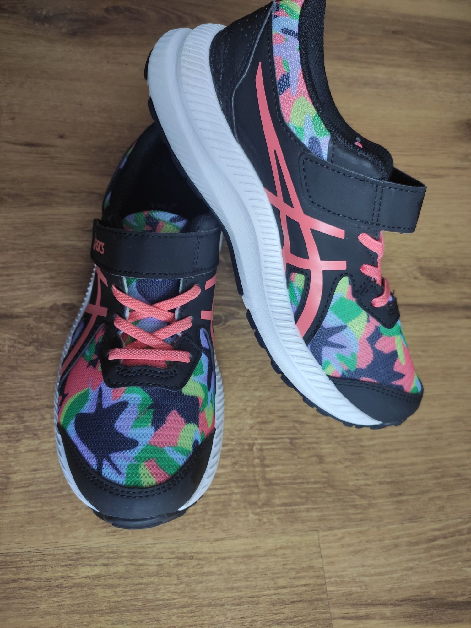 Asics dziewczęce sportowe roz.35