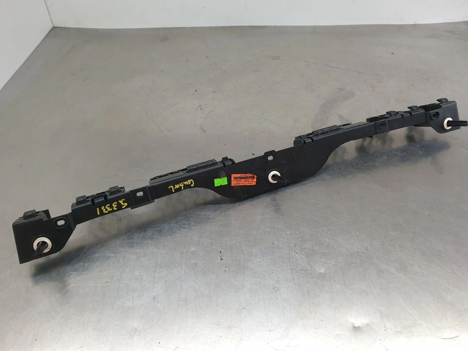 Guia de pára-choques trás central RENAULT Clio V (BF_)