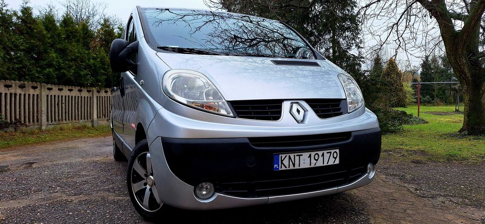 Renault Trafic- Śliczny/ 9 Osób/ LONG- L2H1- Passenger- Wzorowy Stan!