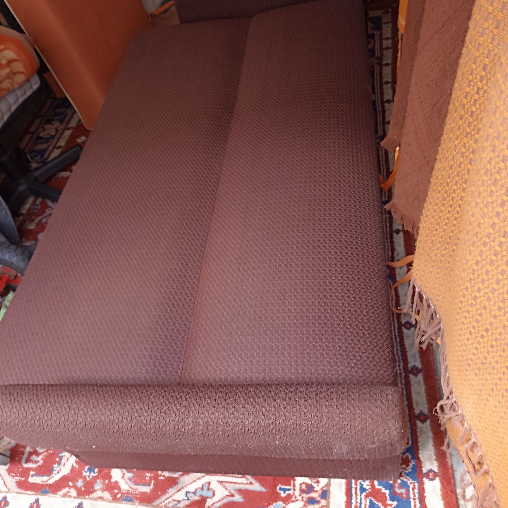 Wersalka sofa brązowa