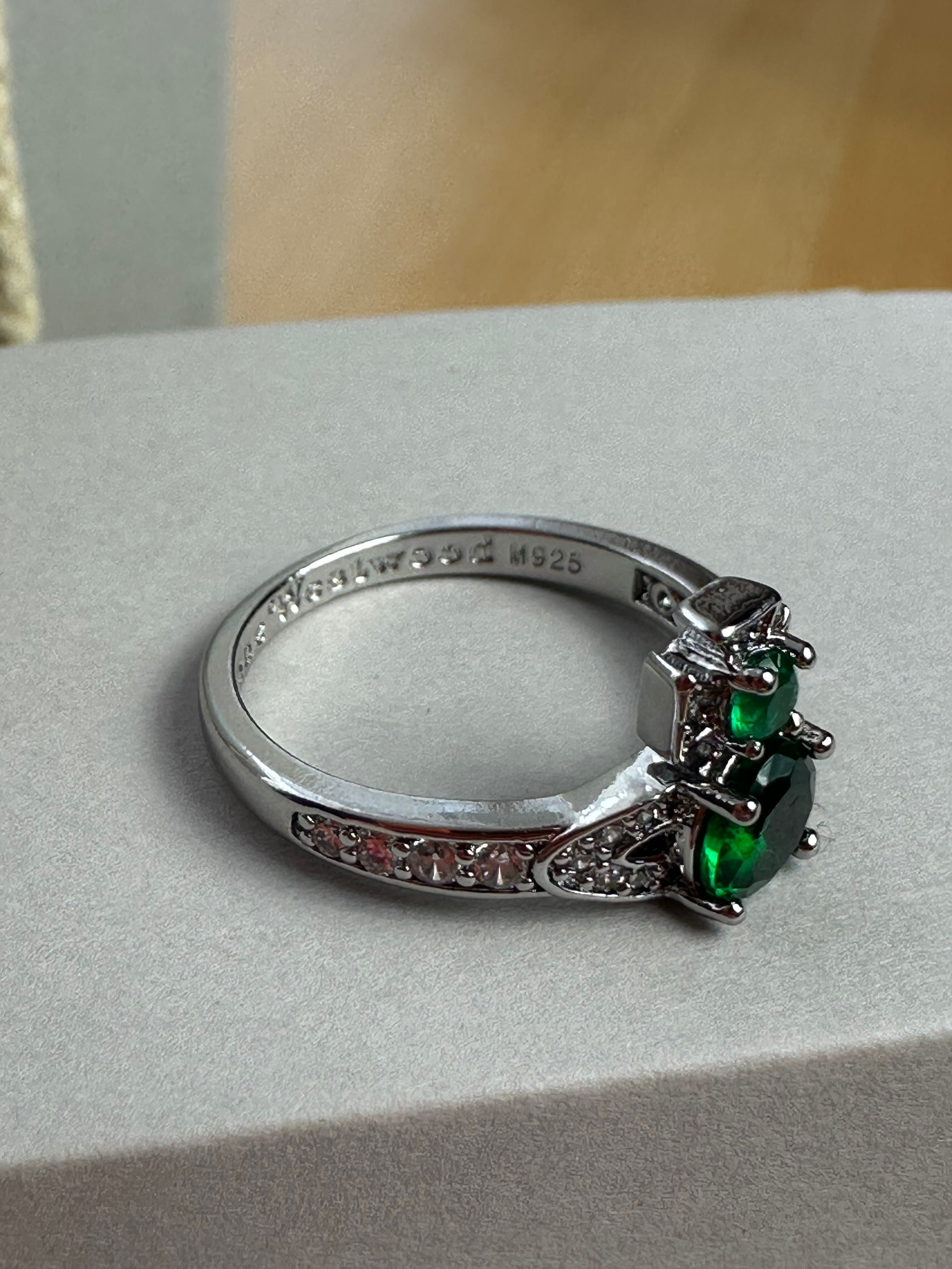 Vivienne Westwood Green Crystal Silver Ring кольцо каблучка